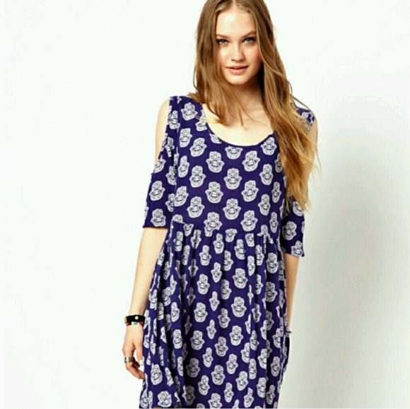 MINKPINK Dresses & Skirts - Urban Outfitters Minkpink Helping Hand Smock Dress